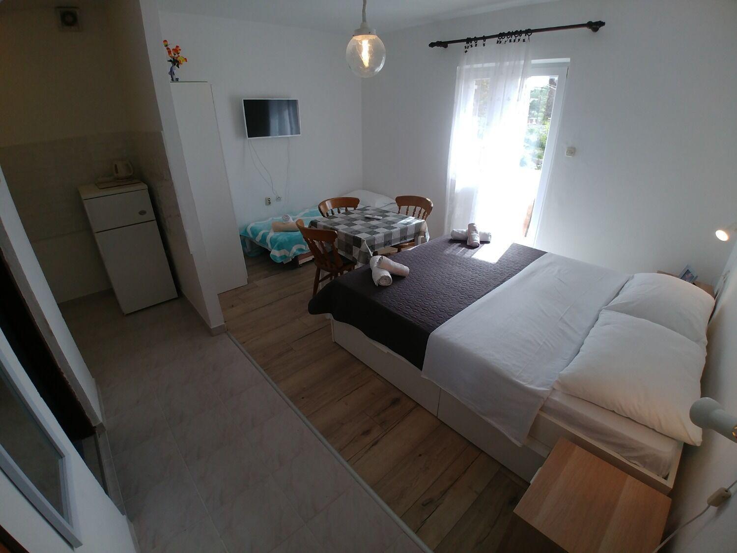 Apartment Svetka 萨利 外观 照片