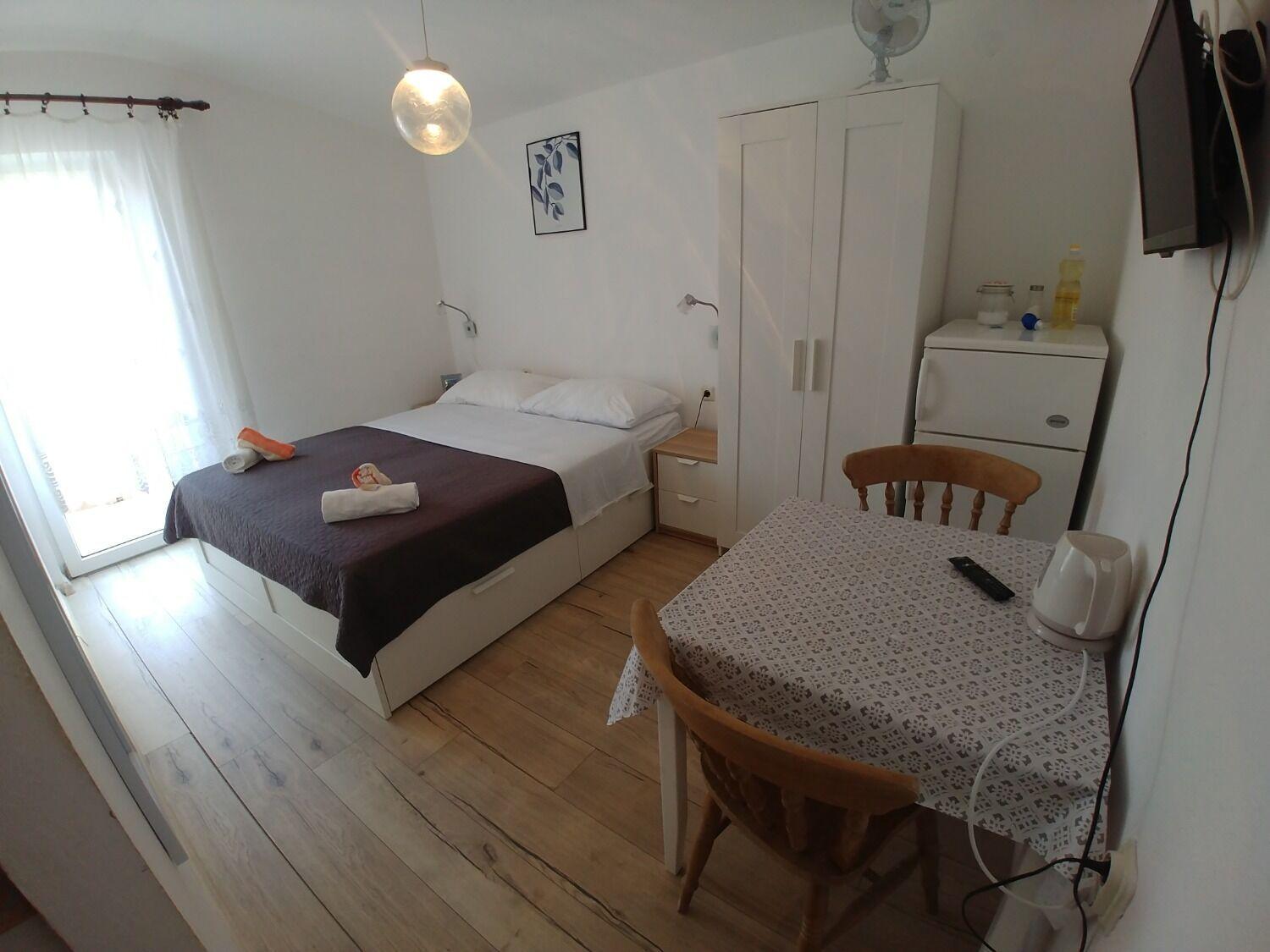 Apartment Svetka 萨利 外观 照片