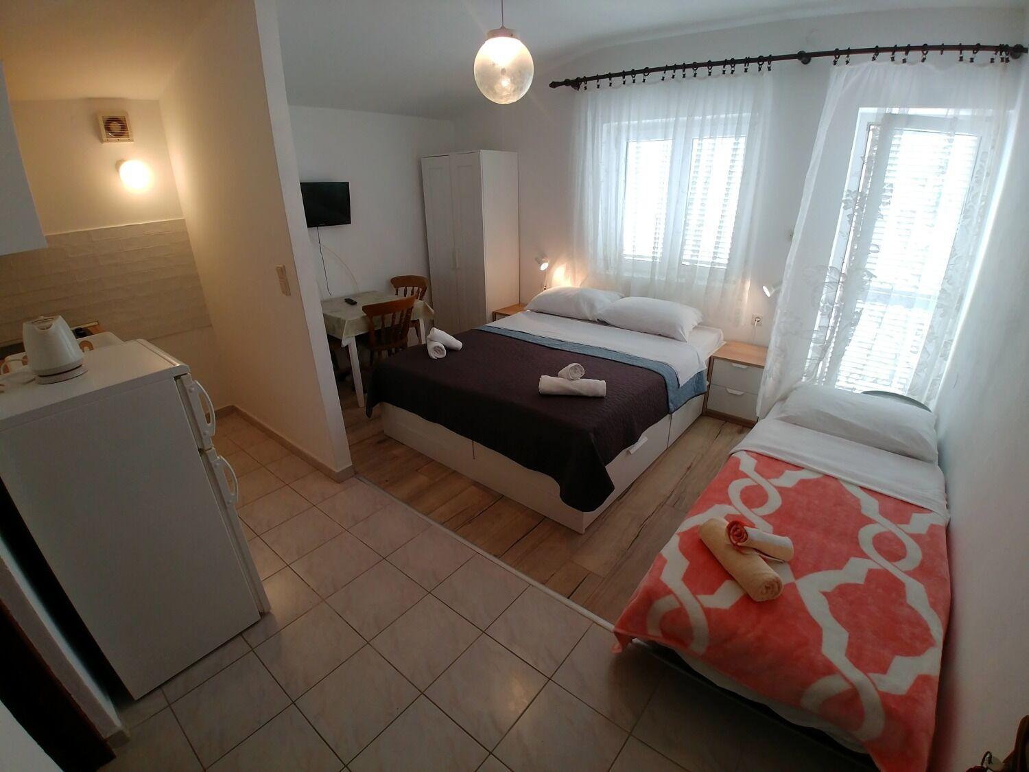 Apartment Svetka 萨利 外观 照片