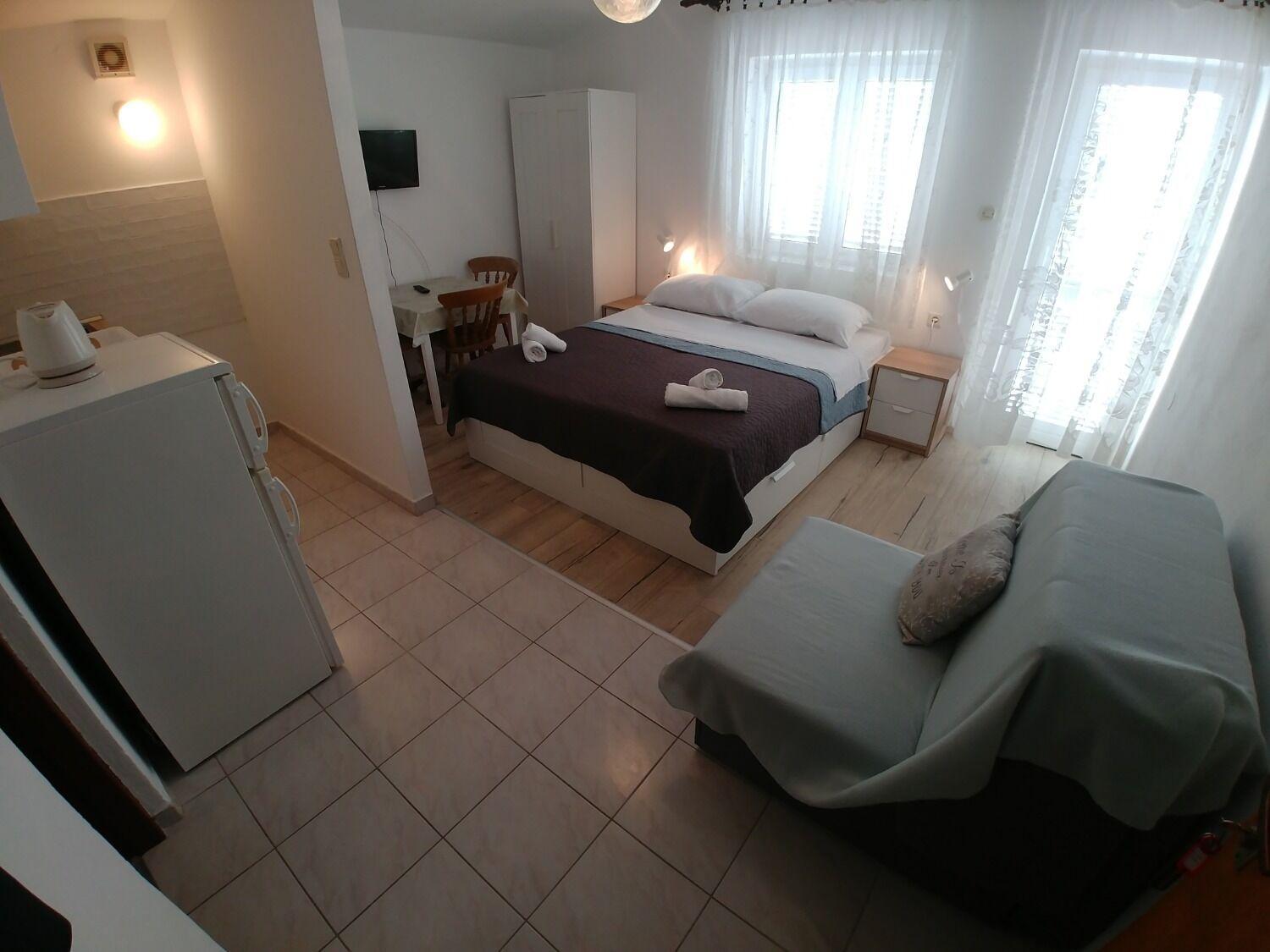 Apartment Svetka 萨利 外观 照片