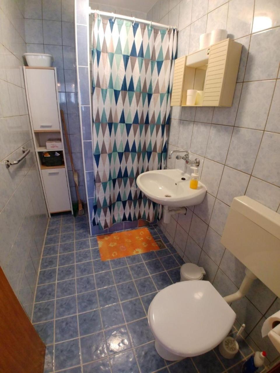 Apartment Svetka 萨利 外观 照片